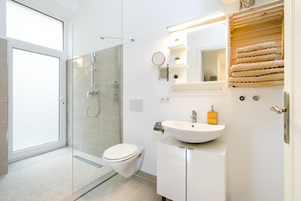 ברלין The Lohmeyerstr Hh, 2 Bed Rooms Up To 5 People מראה חיצוני תמונה
